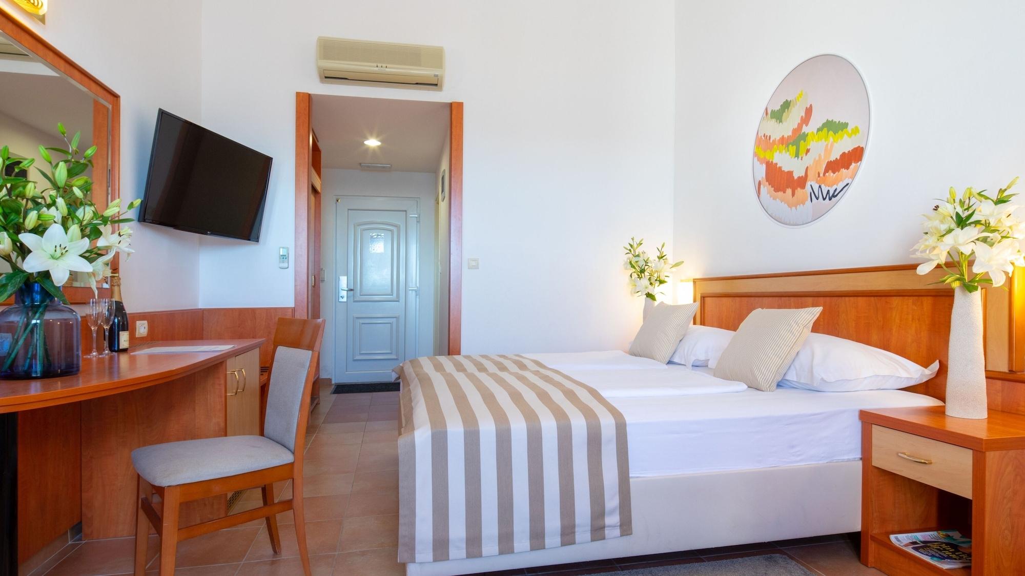 Bluesun Holiday Village Afrodita ทูแชพี ภายนอก รูปภาพ